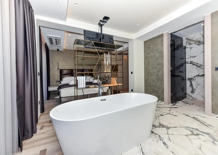 Monia Willa Makarska